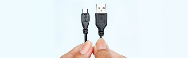 Prise de connexion micro-USB  Interface d'alimentation USB